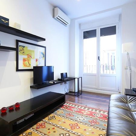 Paseo Del Prado Apartment By Allo Housing Madri Exterior foto
