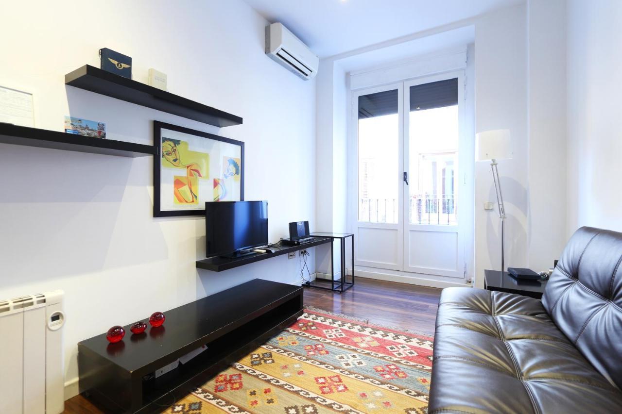 Paseo Del Prado Apartment By Allo Housing Madri Exterior foto