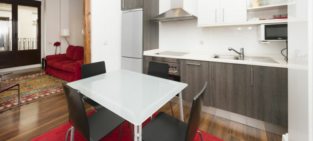 Paseo Del Prado Apartment By Allo Housing Madri Exterior foto